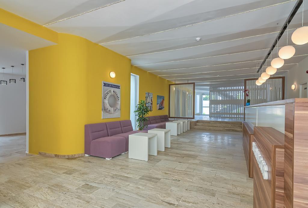 Hotel Narcis サターン エクステリア 写真
