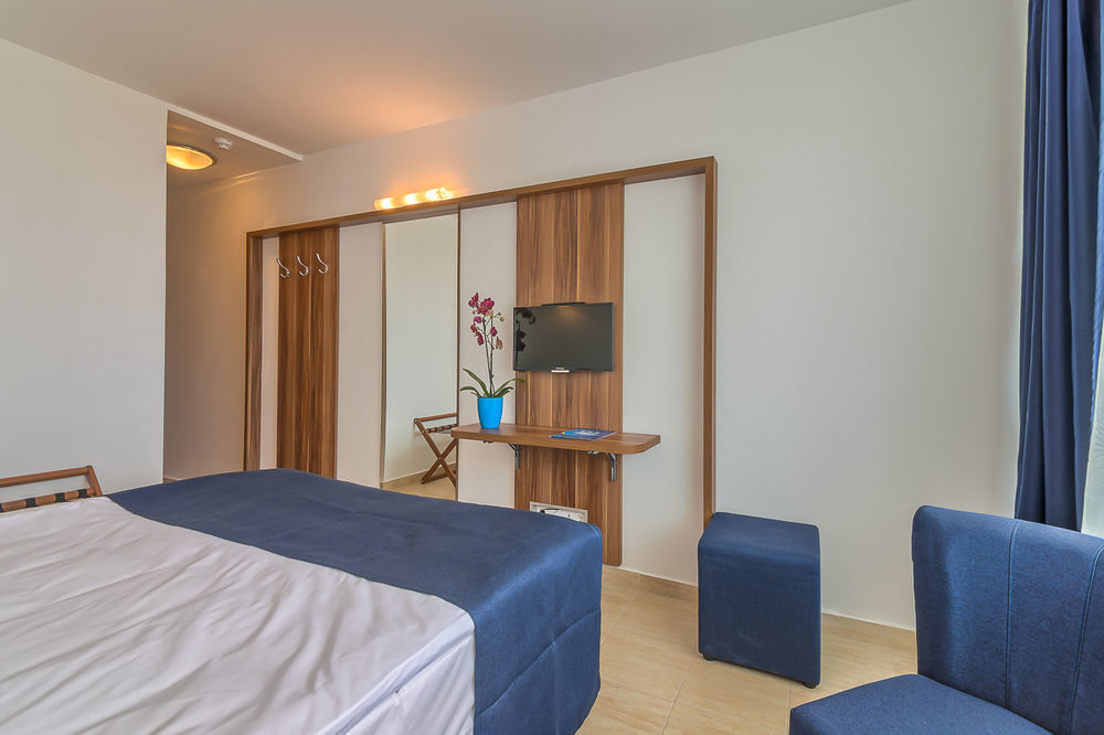Hotel Narcis サターン エクステリア 写真